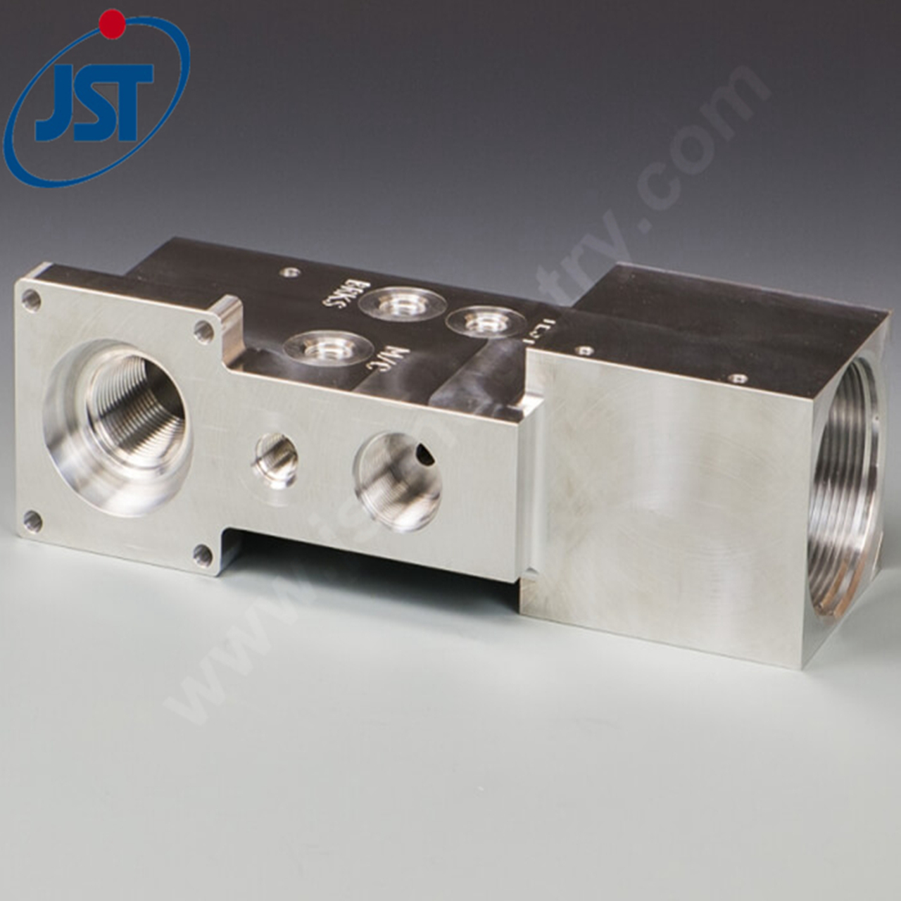 ‌CNC Machined Aluminum Manifold Block