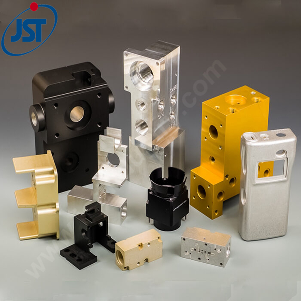 Introduction to Precision Custom CNC Machined Aluminum Manifold Blocks‌